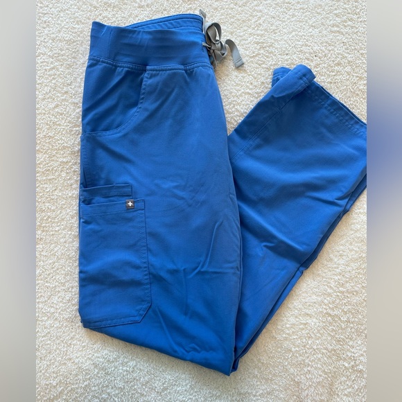 FIGS SCRUB KADE PANTS - Picture 1 of 5